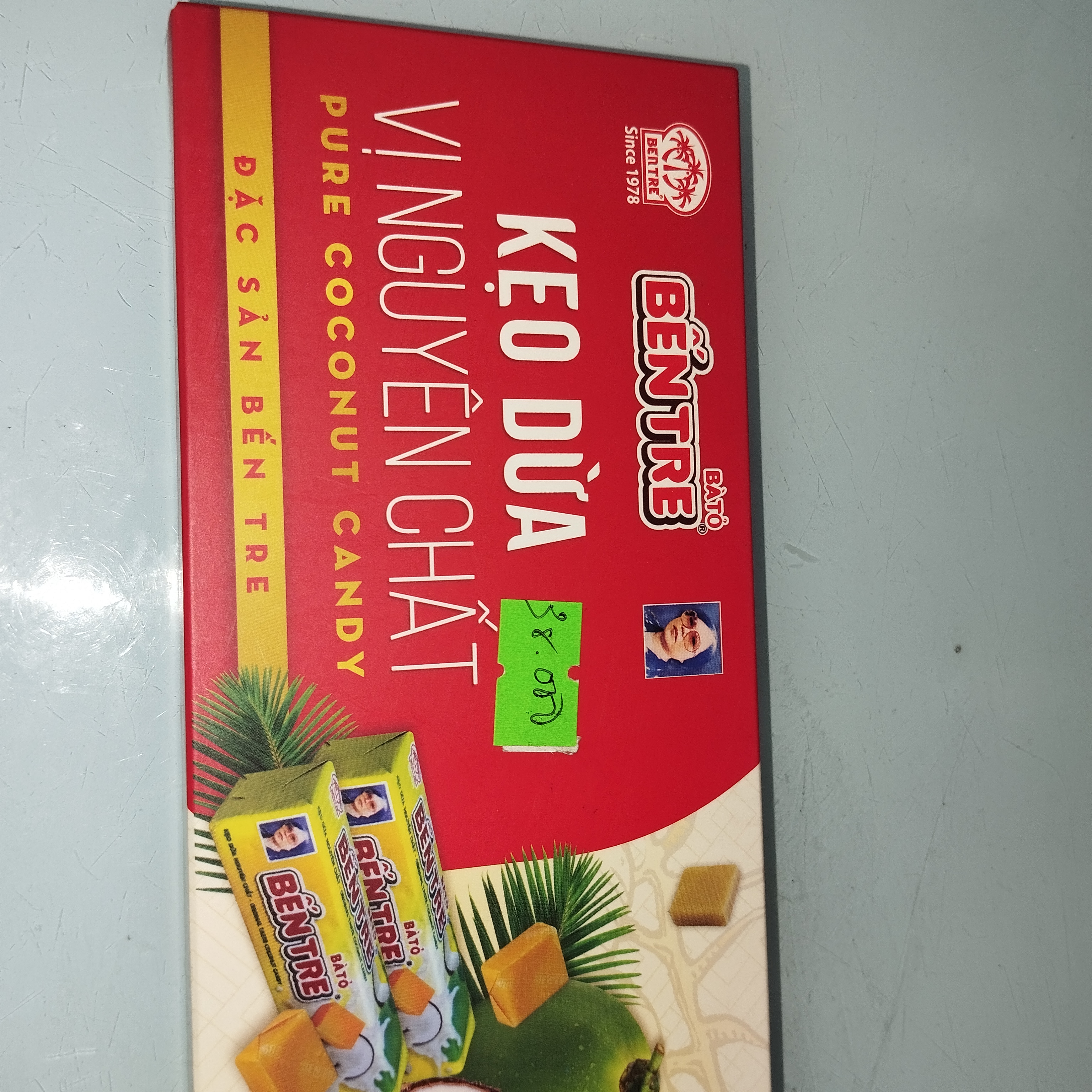 Kẹo dừa bến tre Bà Tỏ