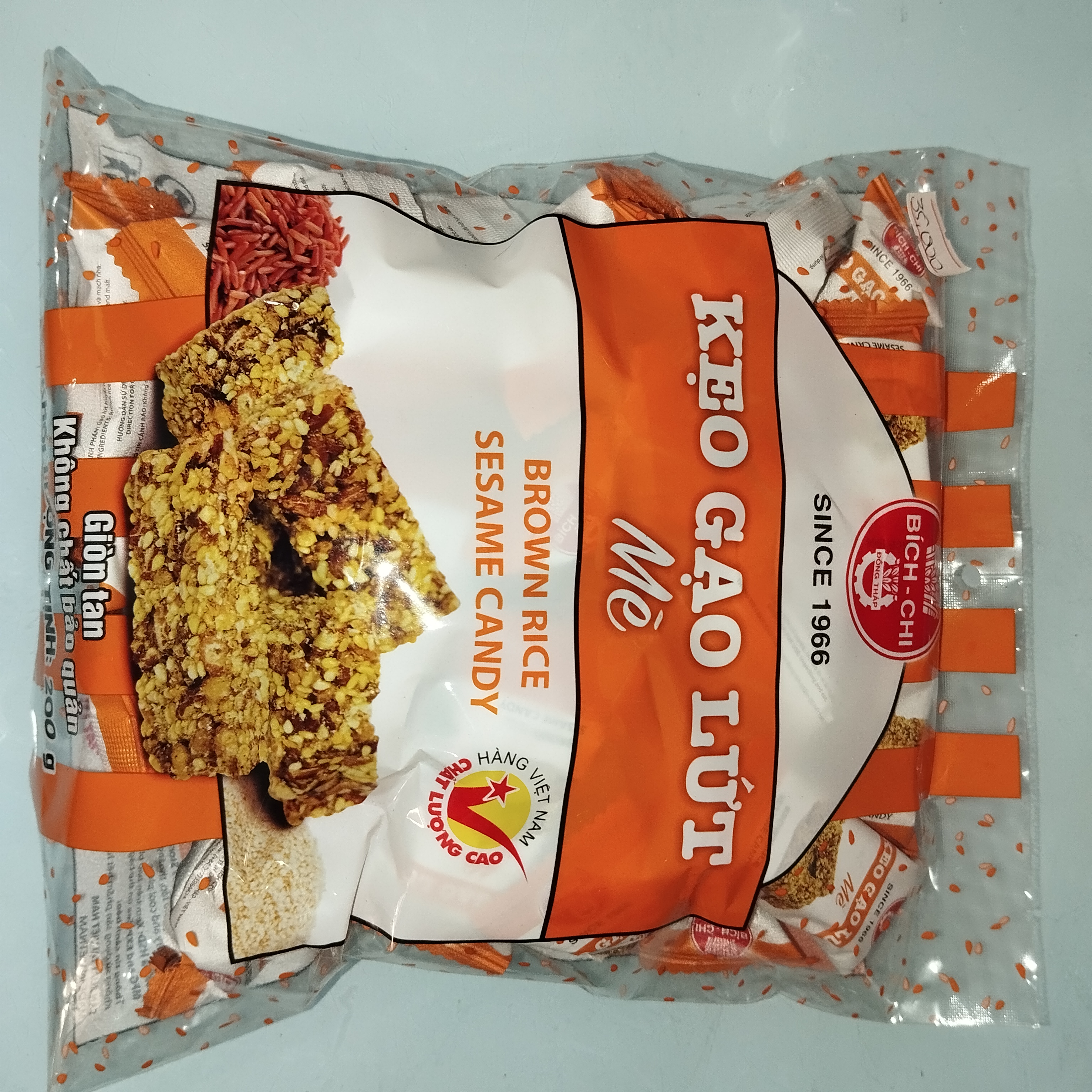 Kẹo gạo lứt mè